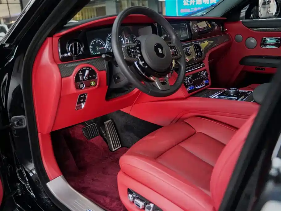 Rolls-Royce Ghost 2022 6.7T Black Badge фото 2