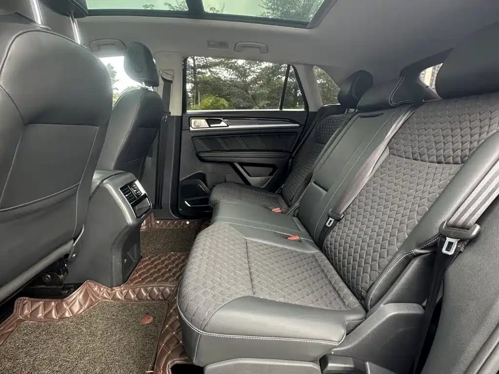 Фото 9 - Volkswagen Teramont