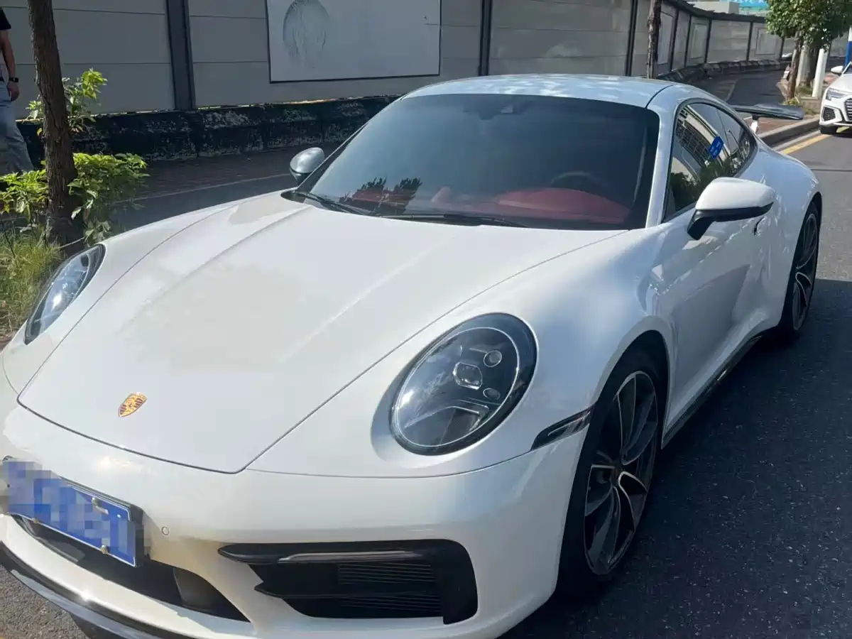 Porsche 911 2023 Carrera 3.0T