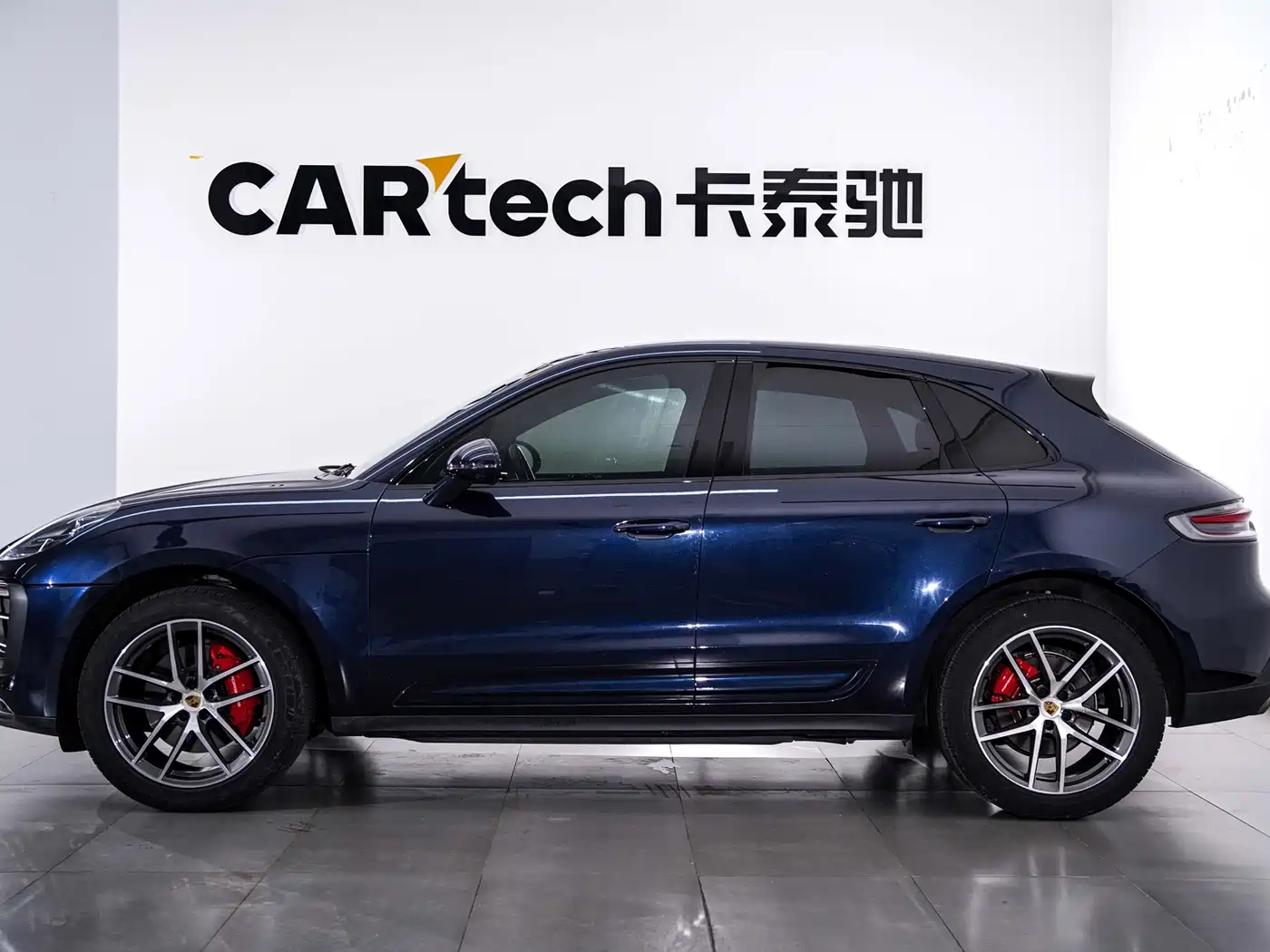 Фото 21 - Porsche Macan