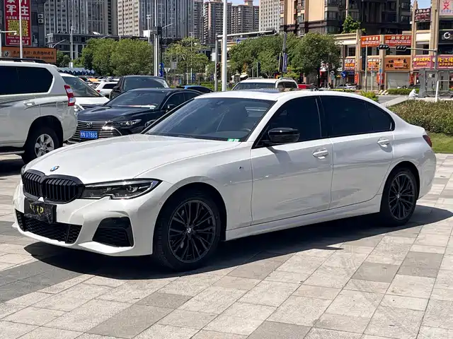BMW 3 Series 2022 Facelift 325Li M Sport Shadow Edition