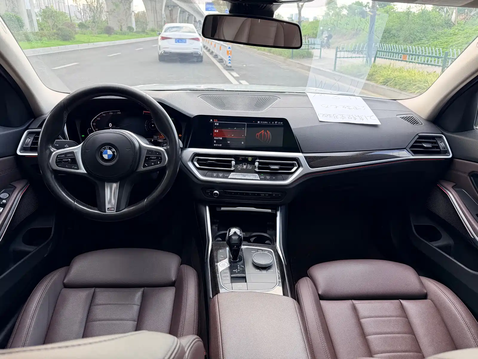 Photo 6 - BMW 3 Series