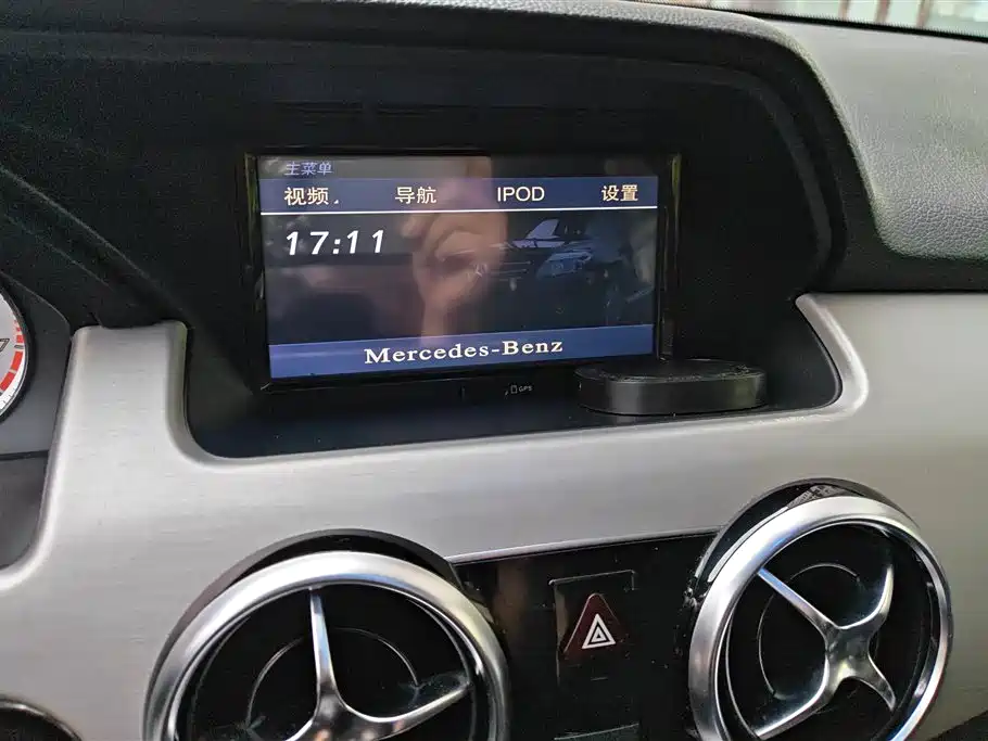 Mercedes-Benz GLK-Class 2013 Facelift GLK 300 4MATIC Fashion фото 13