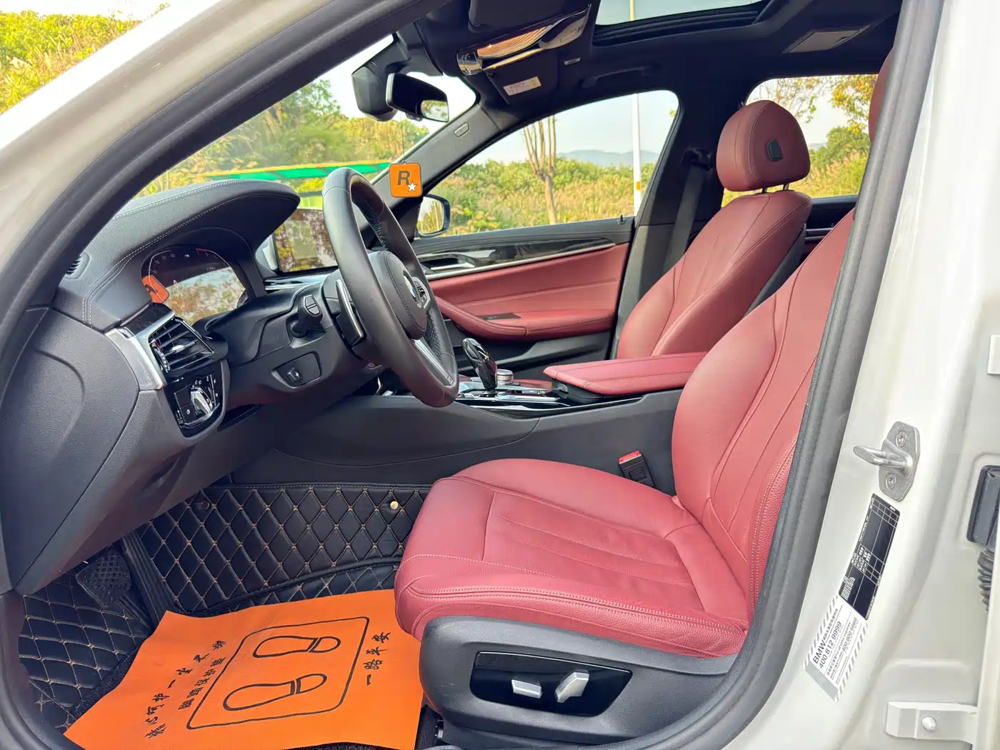 BMW 5 Series 2020 530Li Exclusive M Sport Package фото 12