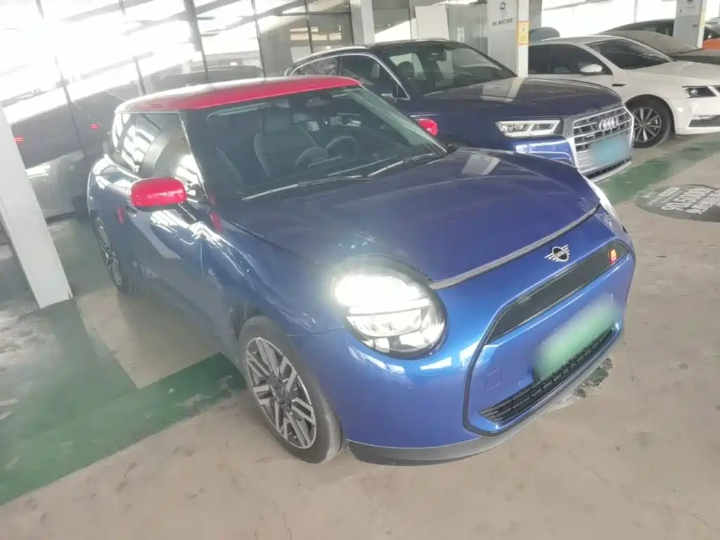 MINI Electric MINI COOPER 2024 2024 456km COOPER E Classic