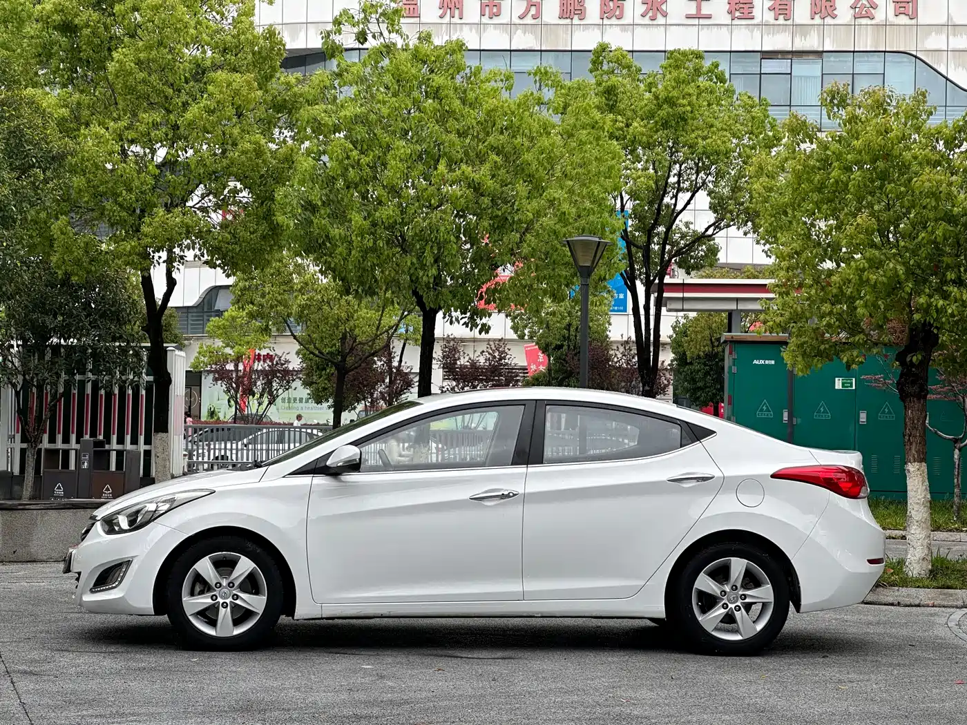 Hyundai Langdong 2013 1.6L Automatic Premium фото 4