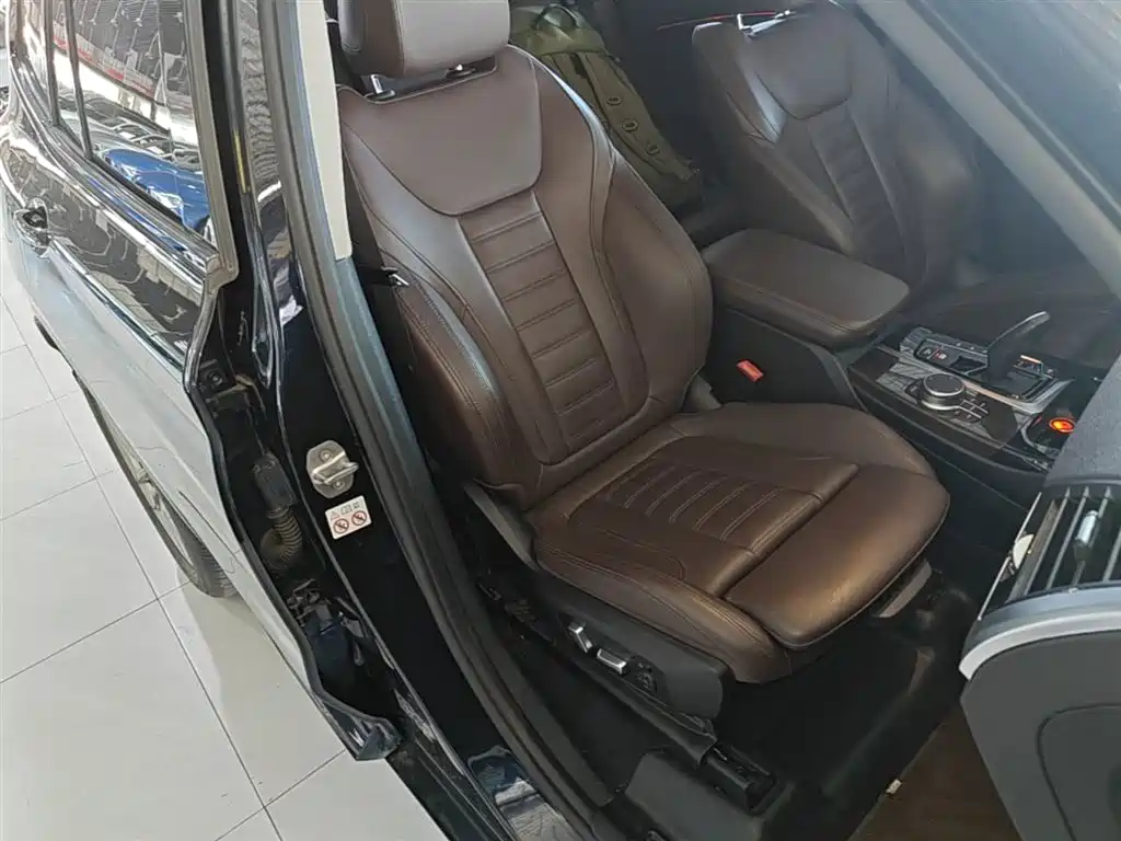 BMW X3 2019 xDrive30i Leading M Sport Package фото 24
