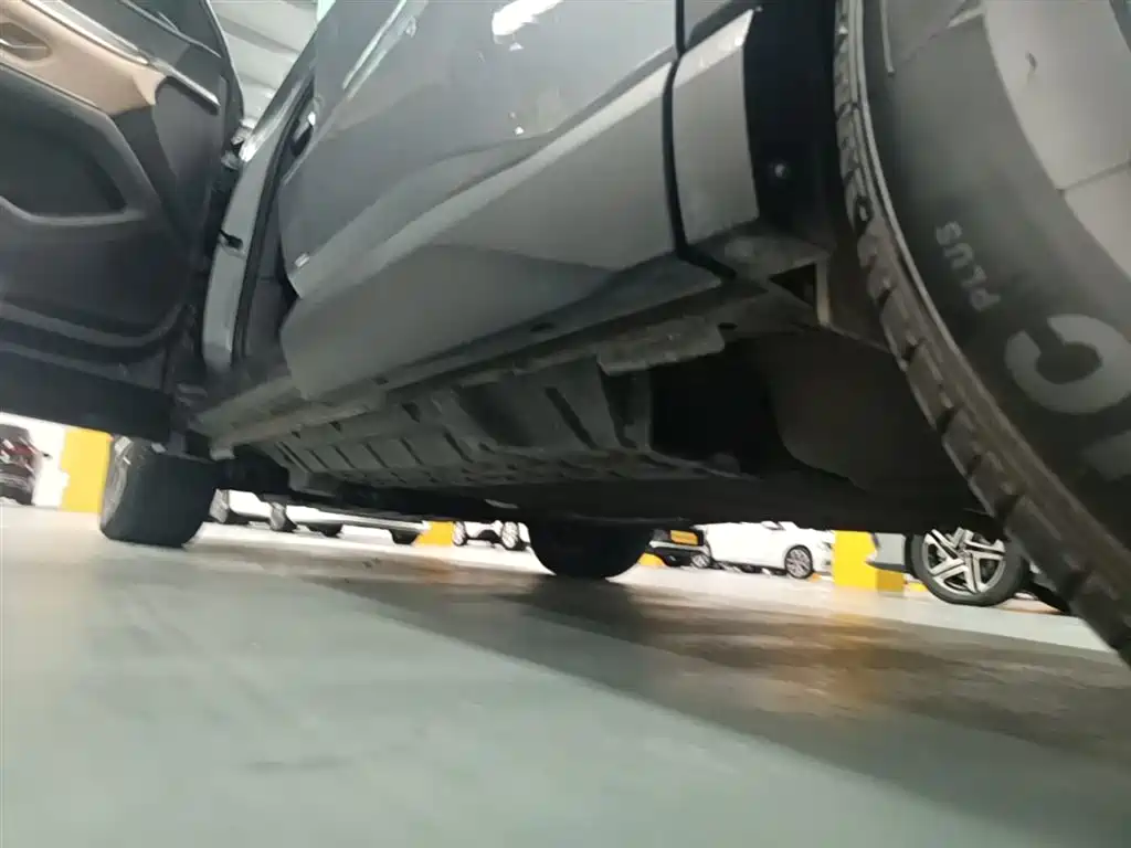 BYD Song Pro New Energy 2025 2nd Gen DM-i 75KM Surpass фото 21