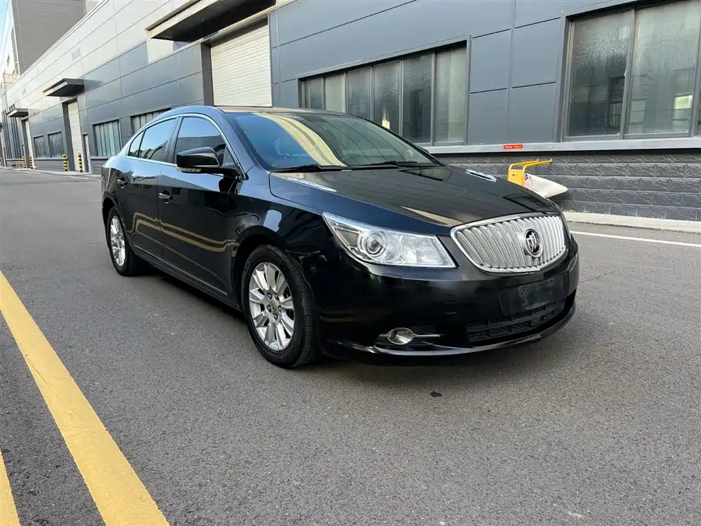 Buick LaCrosse 2012 2012 2.4L SIDI Luxury Edition