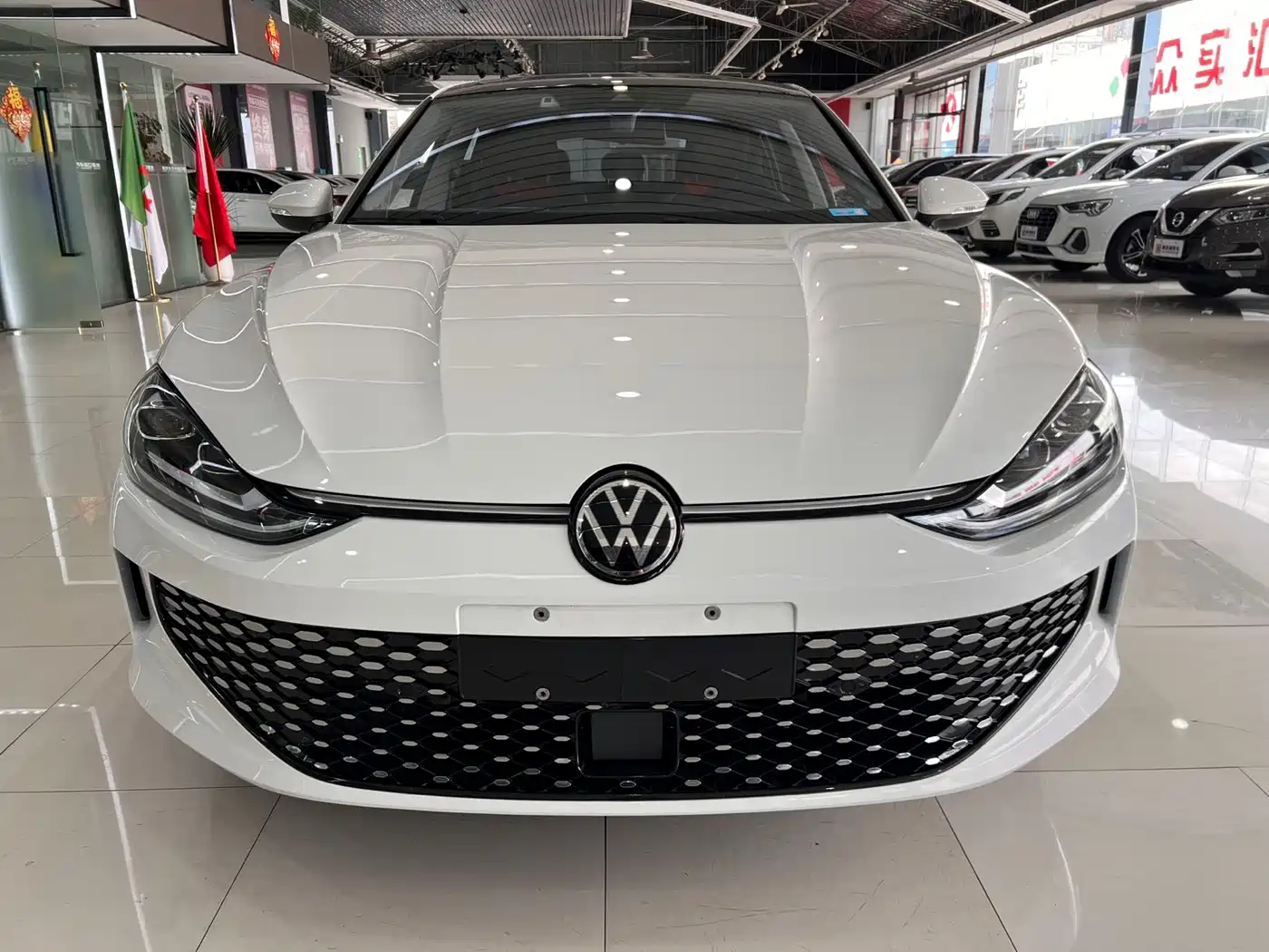 Volkswagen Lamando 2023 Lamando L 280TSI DSG Cool Edition фото 2