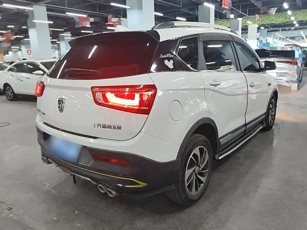 Baojun 560 2017 2017 1.5T DCT Flagship Model