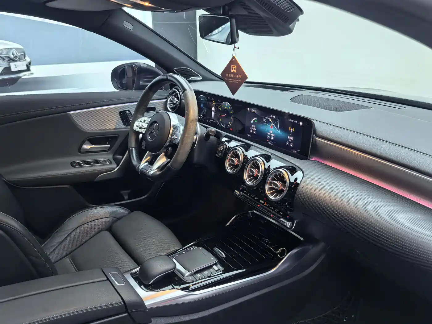 Mercedes-Benz A-Class AMG (Import) 2020 AMG A 45 4MATIC+ фото 18