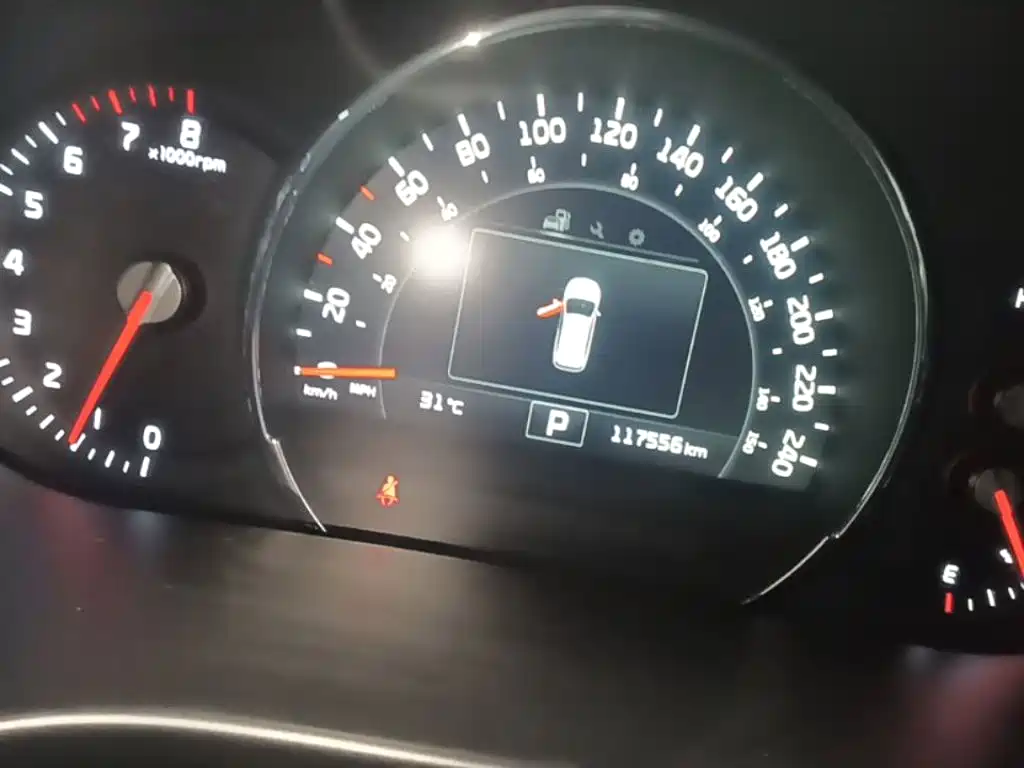 Kia Sorento 2016 2015 Sorento L 2.4L Gasoline 4WD Elite 7-Seater China V