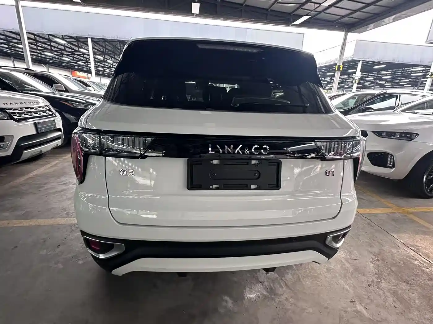 Lynk & Co 01 2017 2.0T 2WD Pro Version фото 6
