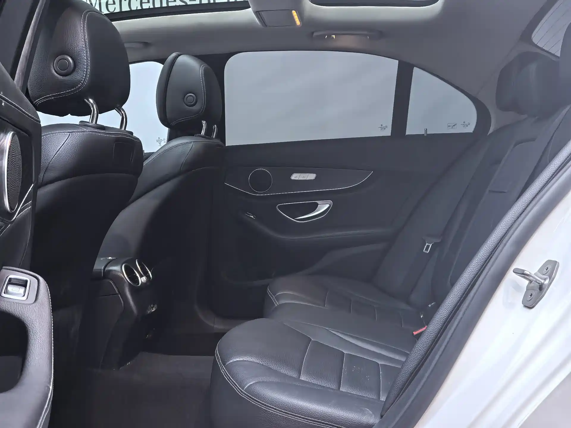 Фото 6 - Mercedes-Benz C-Class