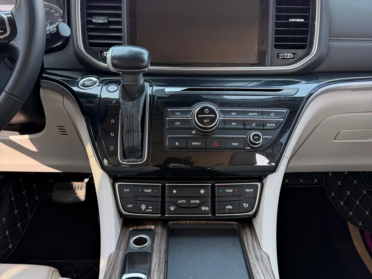 GAC Trumpchi Trumpchi M8 2020 Pilot 390T Prestige Edition фото 2