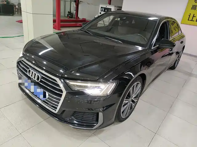 Audi A6L 2021