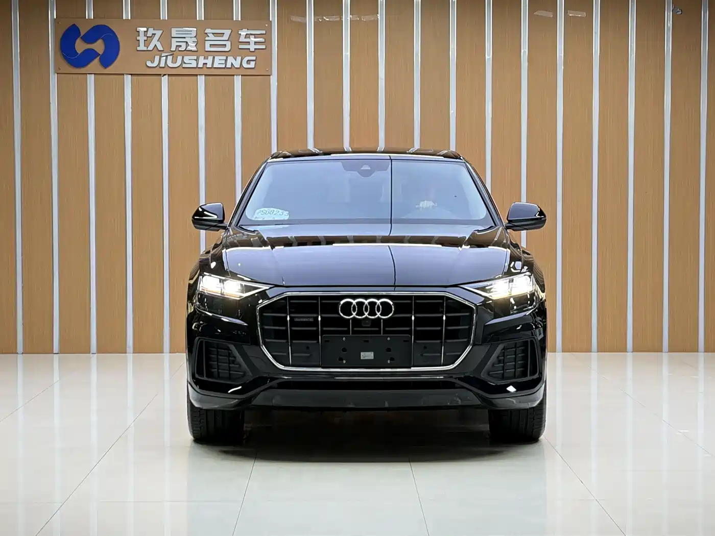 Audi Q8 2019 45 TFSI Luxury Elegance фото 2