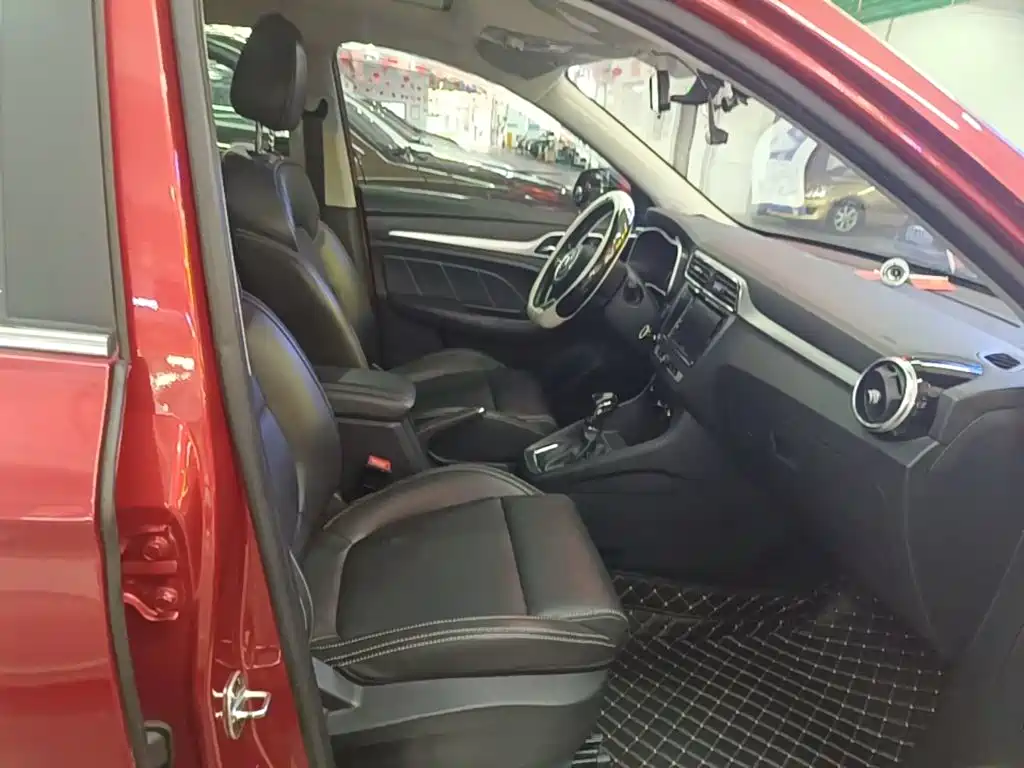 MG ZS 2019 2018 1.5L Automatic Luxury China V