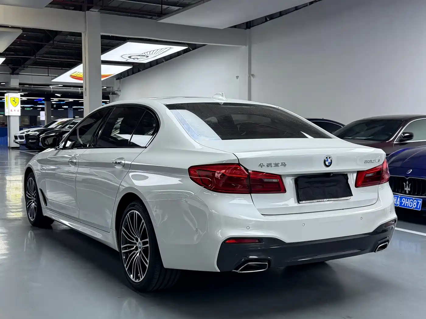BMW 5 Series 2018 Facelift 530Li Leading M Sport Package фото 20