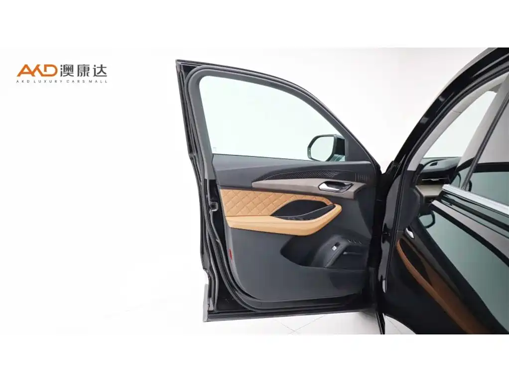 Audi Q6 2024 45 TFSI quattro Qi Yun Yu Lin Package 6-seater фото 11