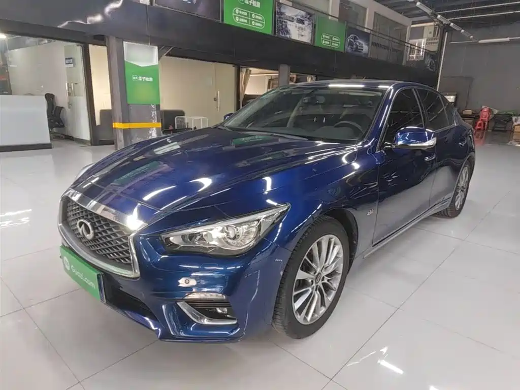 Infiniti Q50L 2018 2.0T Premium Edition (China VI)