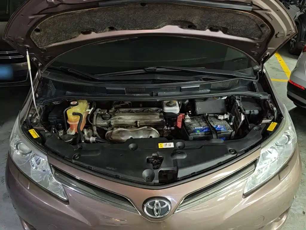 Toyota Previa 2017 2012 2.4L 7-Seater Luxury Edition