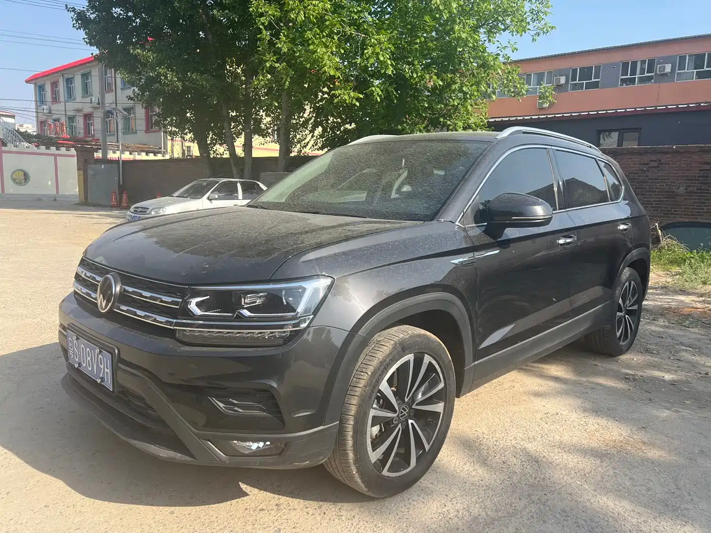 Volkswagen Tharu 2022 280TSI FWD Luxury Edition фото 3