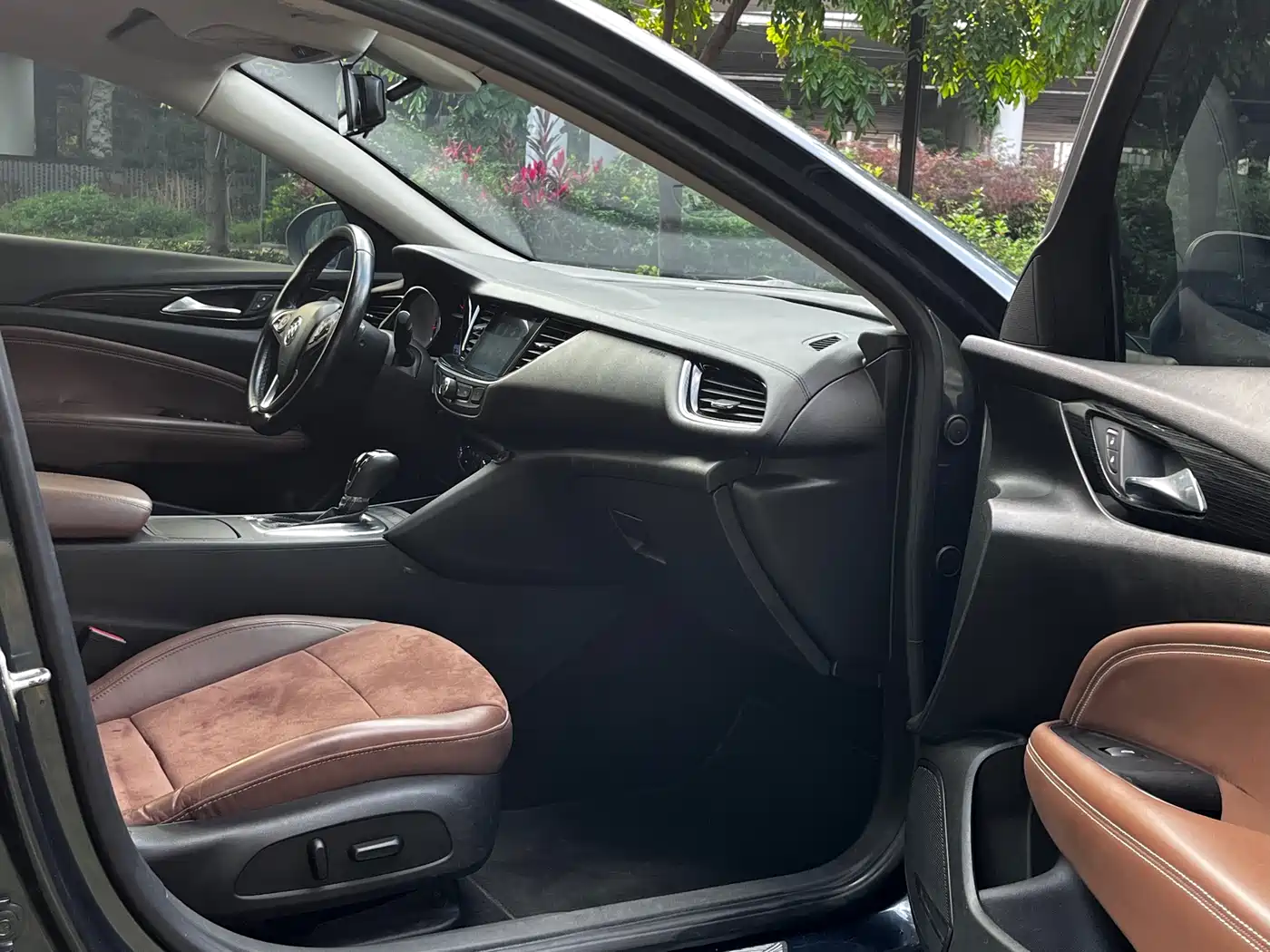 Buick Regal 2019 20T Elite China VI фото 15