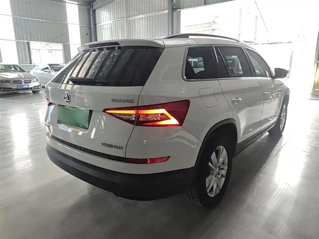 Škoda Kodiaq 2017 TSI330 5-seater 2WD Standard Edition фото 7