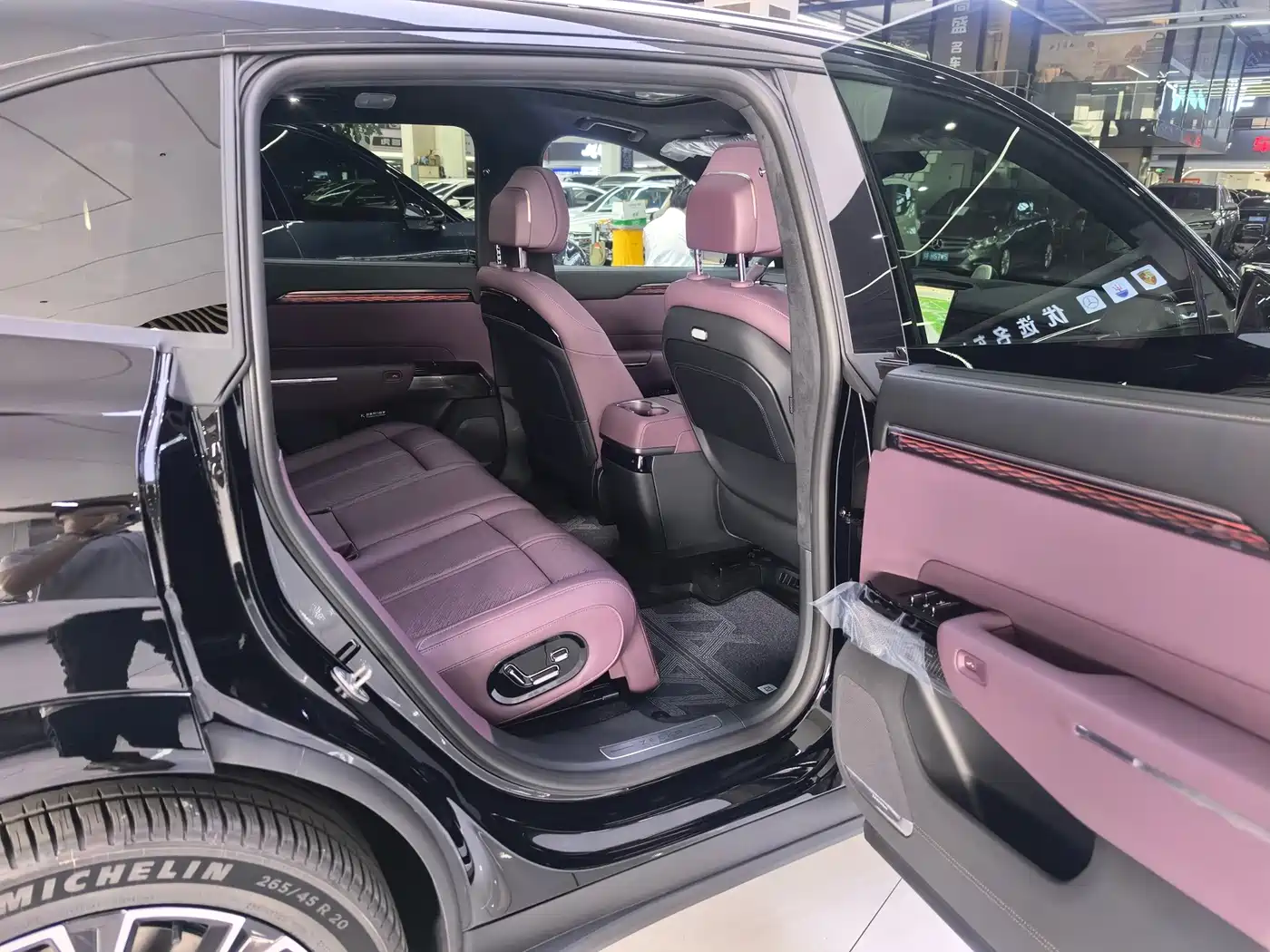 ZEEKR 7X 2026 2026 Model 75kWh RWD Smart Driving Edition