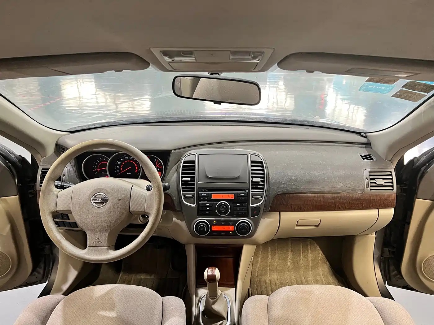 Nissan Sylphy 2011 2009 Model 1.6XE Manual Comfort Edition