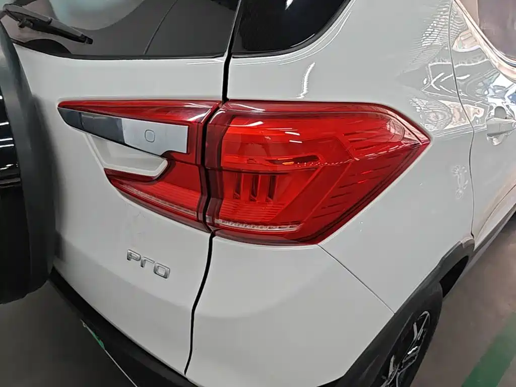 BYD Yuan Pro 2022 2021 401KM Luxury Model