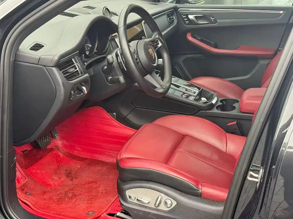 Porsche Macan 2023 Macan 2.0T фото 7