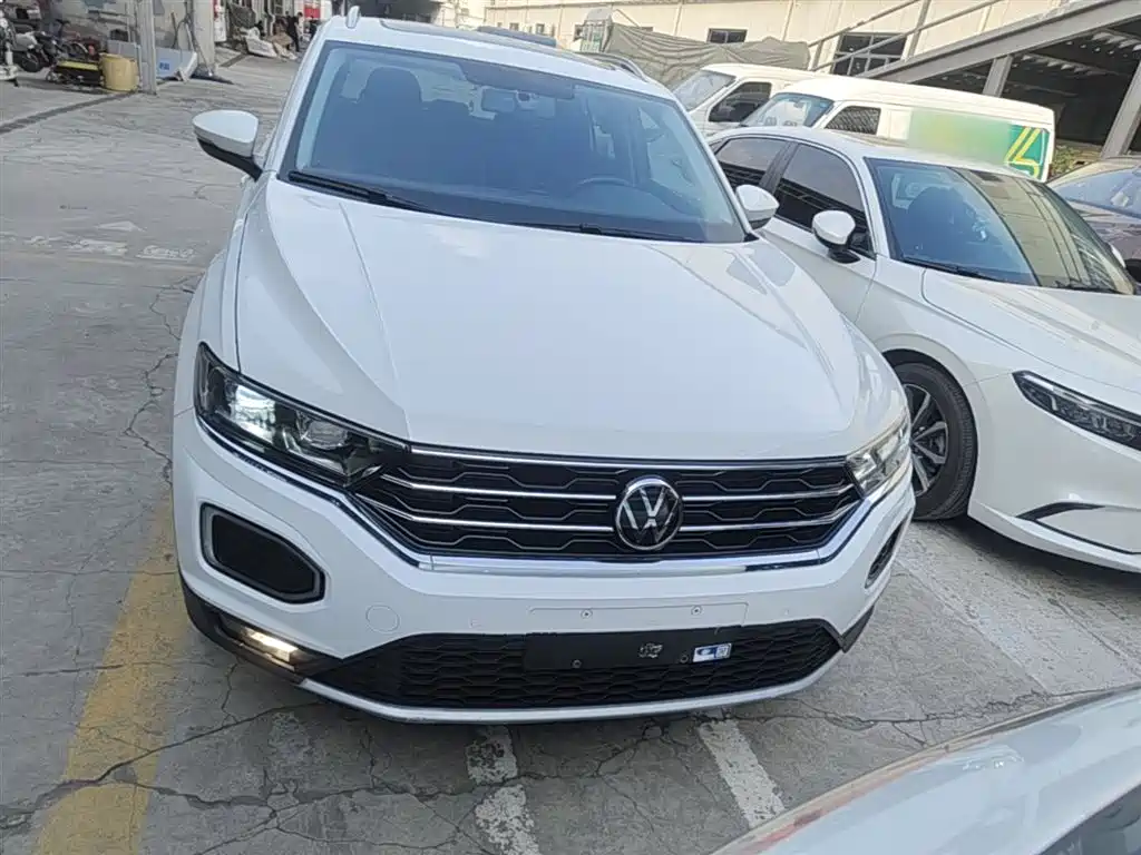Volkswagen T-ROC 2021 Facelift 280TSI DSG 2WD Elite Smart Connect Edition фото 3