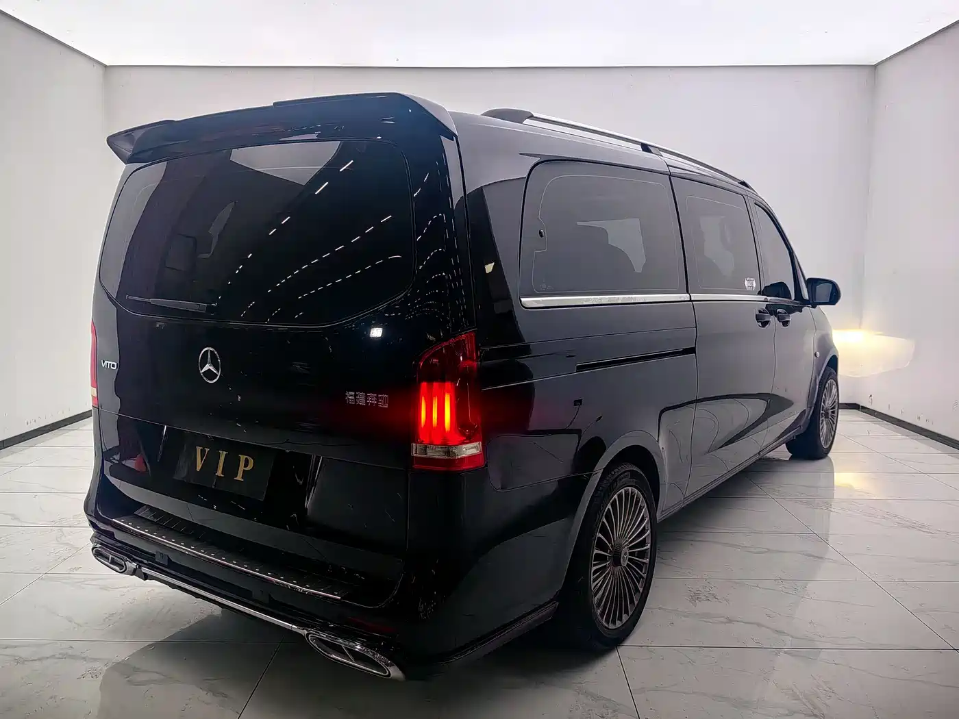 Mercedes-Benz Vito 2021 2.0T Elite 7-Seater фото 15