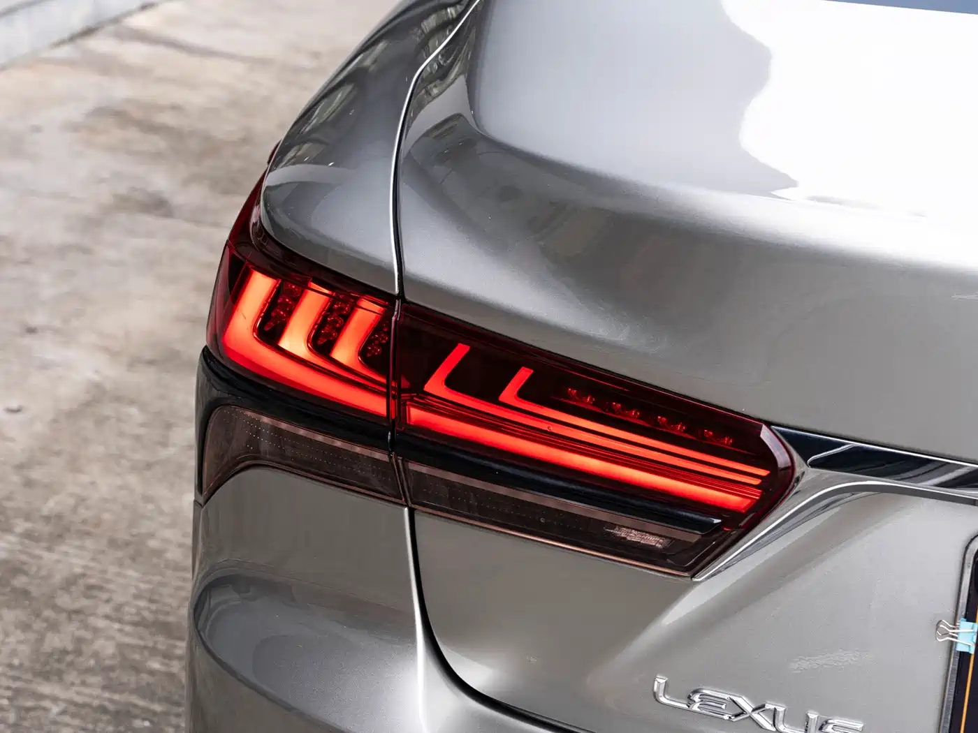 Lexus LS 2022 2021 500h Excellence Edition