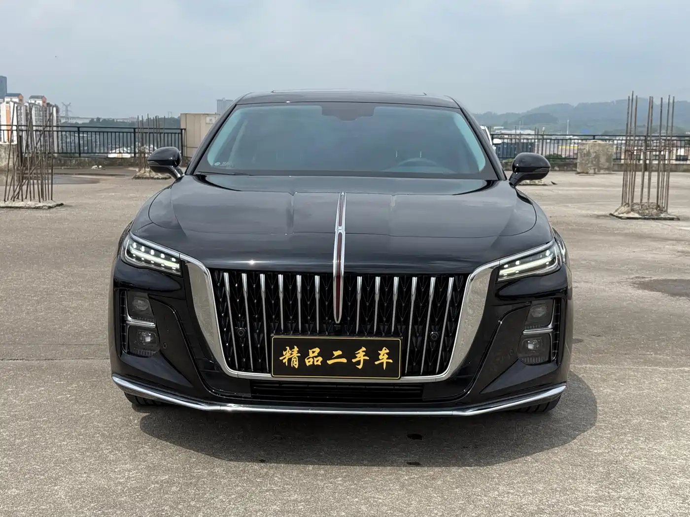 Hongqi H5 2024 1.5T DCT Smart Connect Flag Joy Edition фото 2