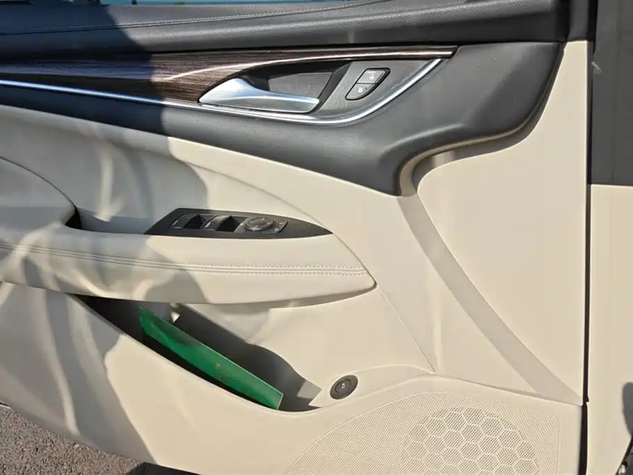 Buick LaCrosse 2020 652T Elite фото 7