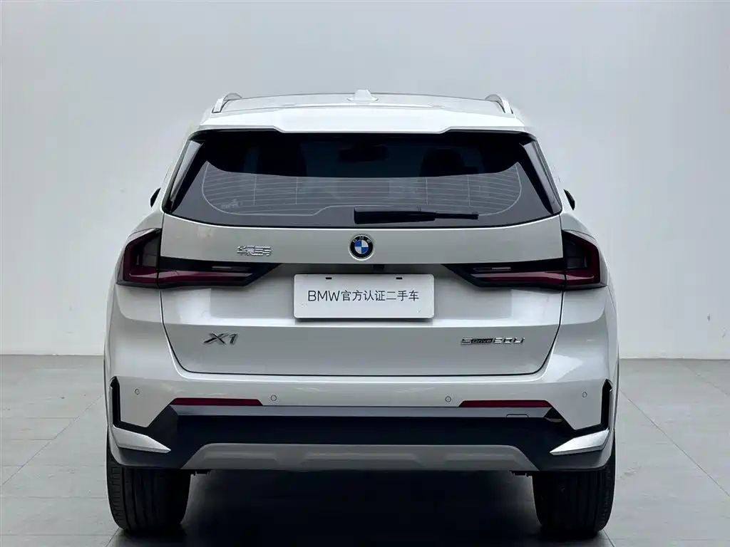 BMW X1 2025 2024 sDrive20Li X Design Package