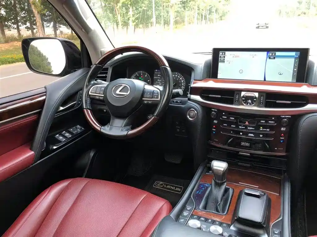 Lexus LX 2019 570 Prestige Luxury Edition фото 5