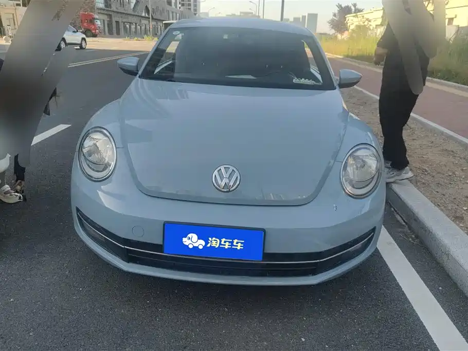 Volkswagen Beetle 2014 1.2TSI Fashion Edition фото 2