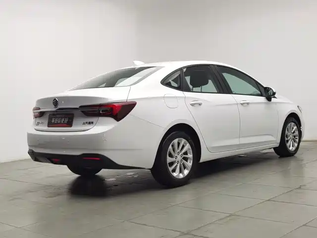 Buick Verano 2020 15T Auto Progressive — фото 2
