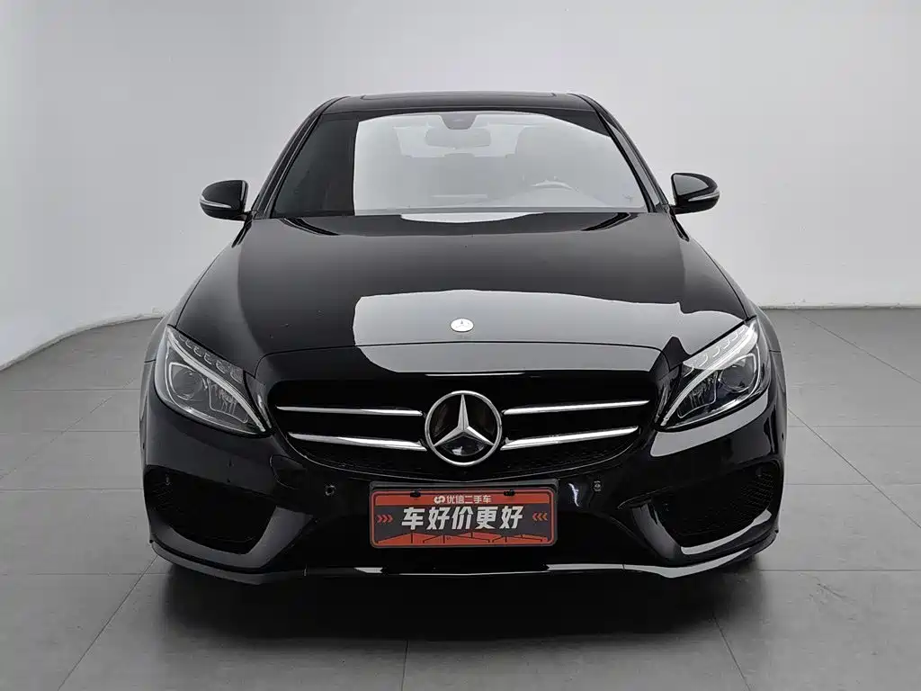 Фото 3 - Mercedes-Benz C-Class