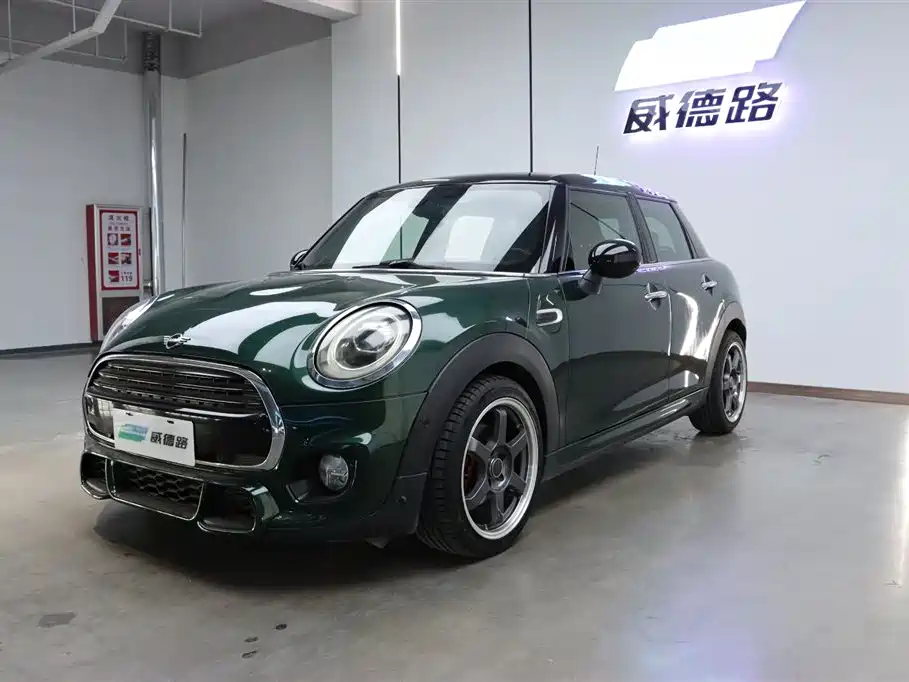 MINI 2018 1.5T COOPER Racing Edition 5-Door