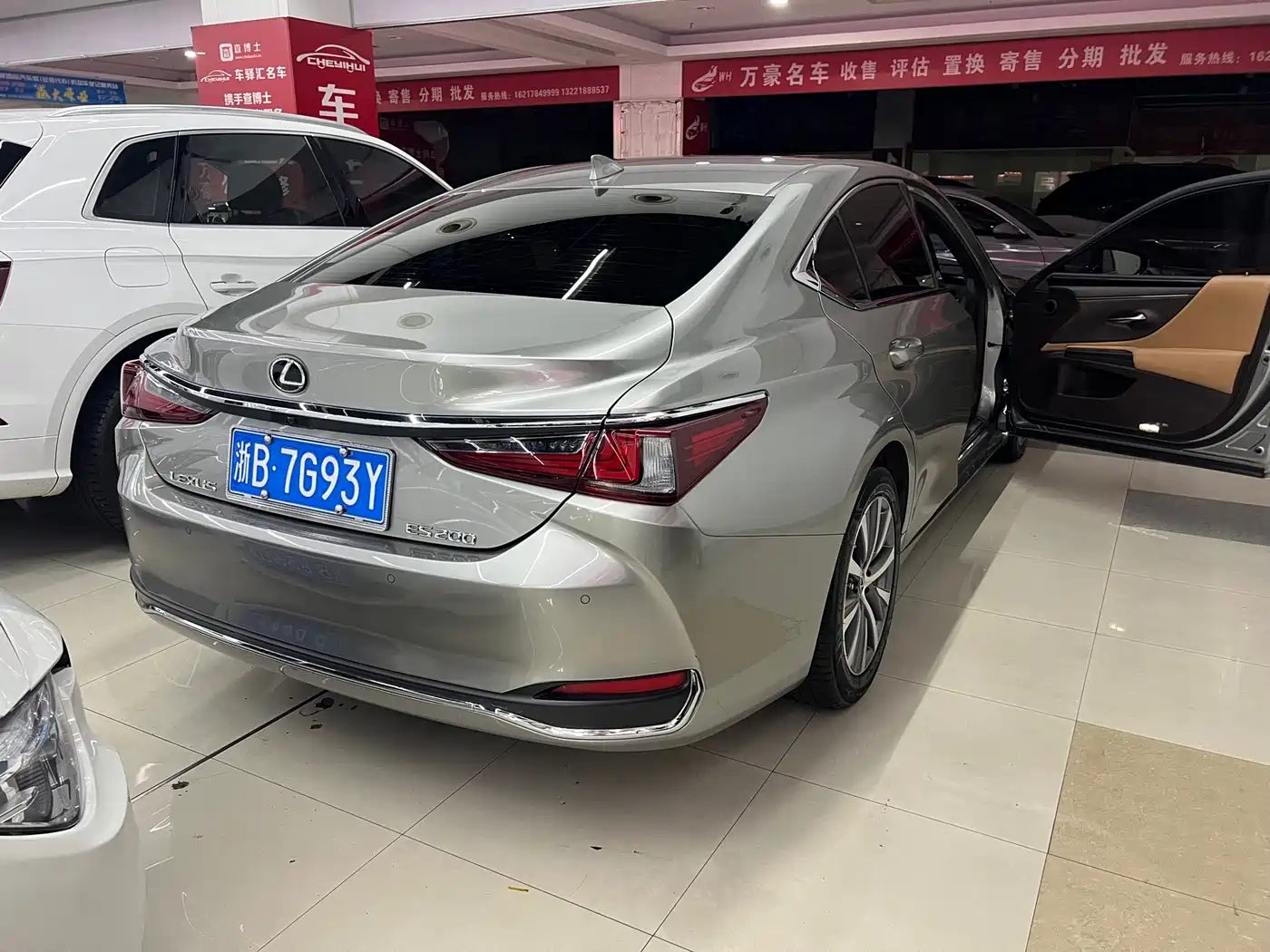 Lexus ES 2020 200 Excellence фото 14