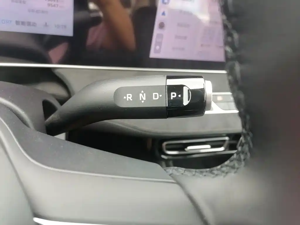 Roewe D7 2025 2023 DMH 125km Flagship Edition