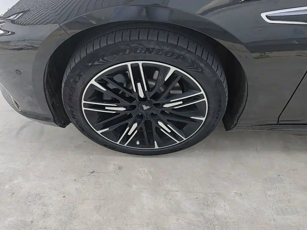 Nezha Auto Nezha S 2024 2023 Model Pure Electric 520km RWD Edition