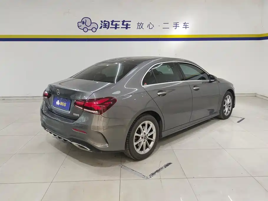 Фото 3 - Mercedes-Benz A-Class