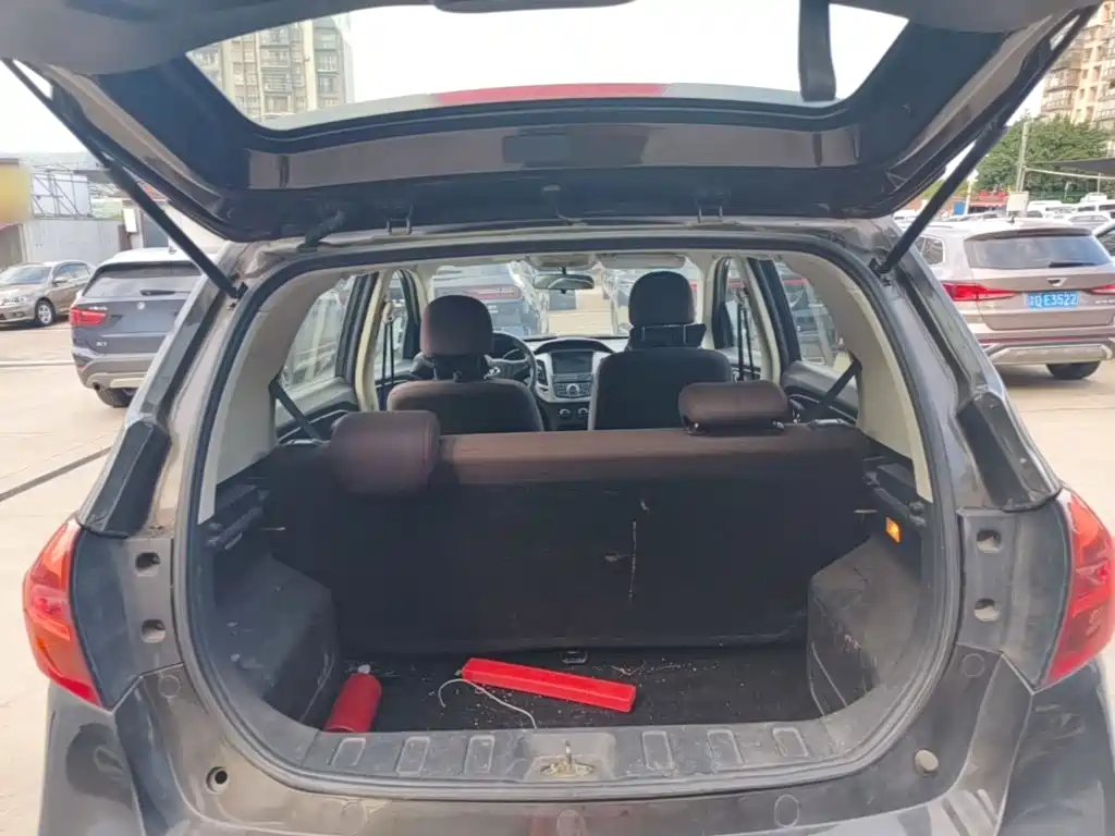 Weichai Yingzhi Enranger G3 2016 2014 1.5L Manual Elegance Edition